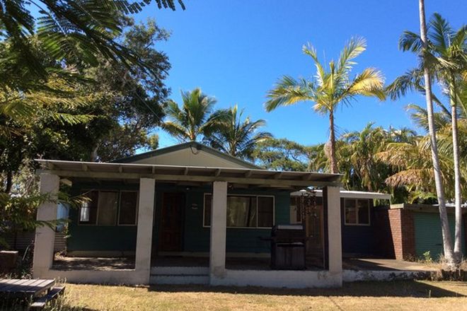 Picture of 14 Denman Avenue, SHOAL POINT QLD 4750