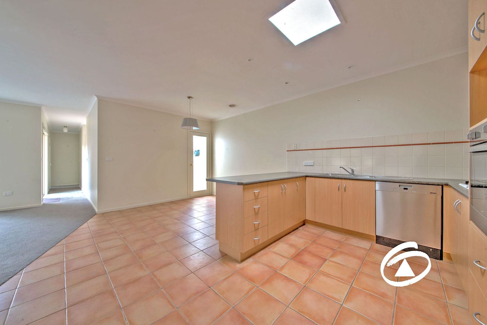 23 Wilona Way, Berwick VIC 3806, Image 2