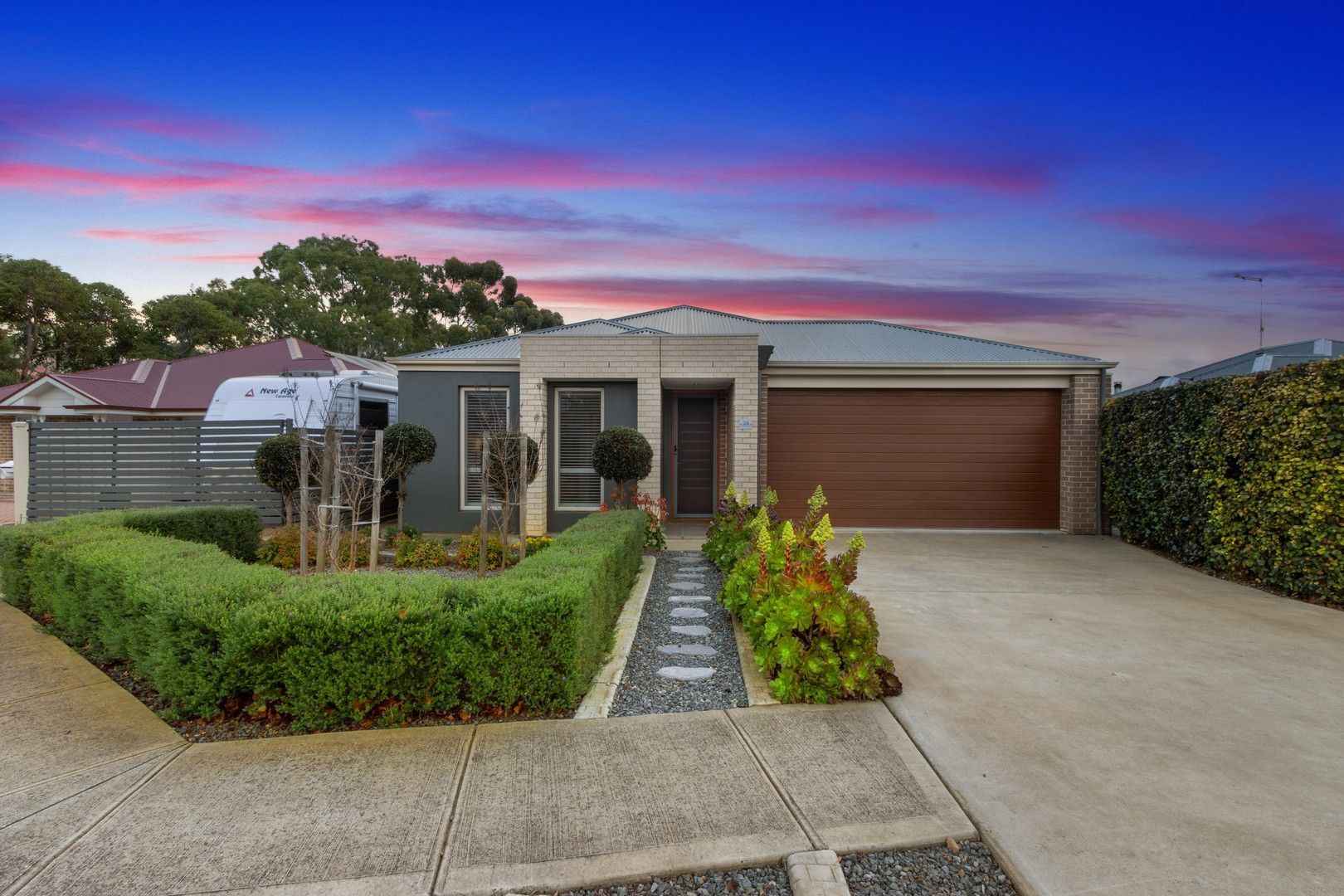 24 Curnow Court, Evanston Park SA 5116, Image 0