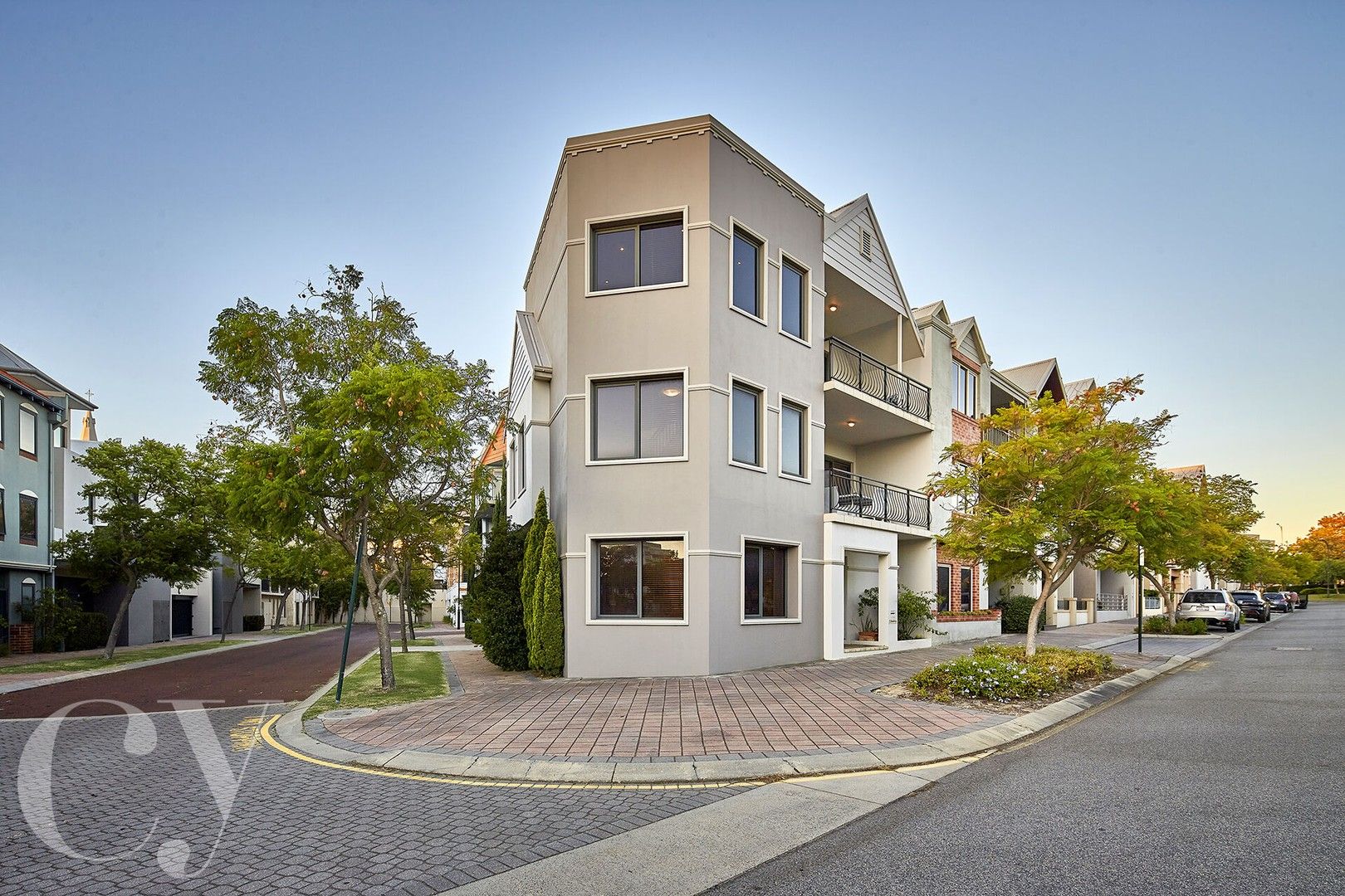 3 bedrooms House in 2 Edenderry Terrace SUBIACO WA, 6008