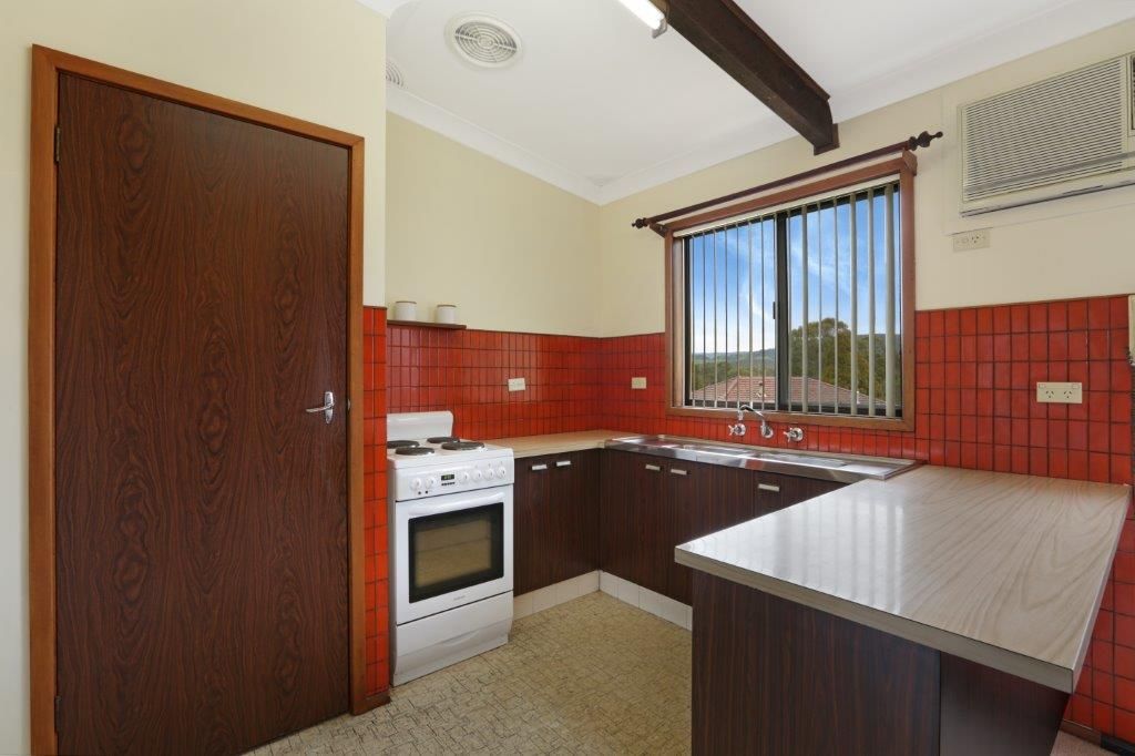 11 Robyn Road, Albion Park Rail NSW 2527, Image 2