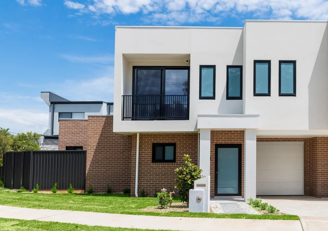 20A Craig Ave, Moorebank NSW 2170