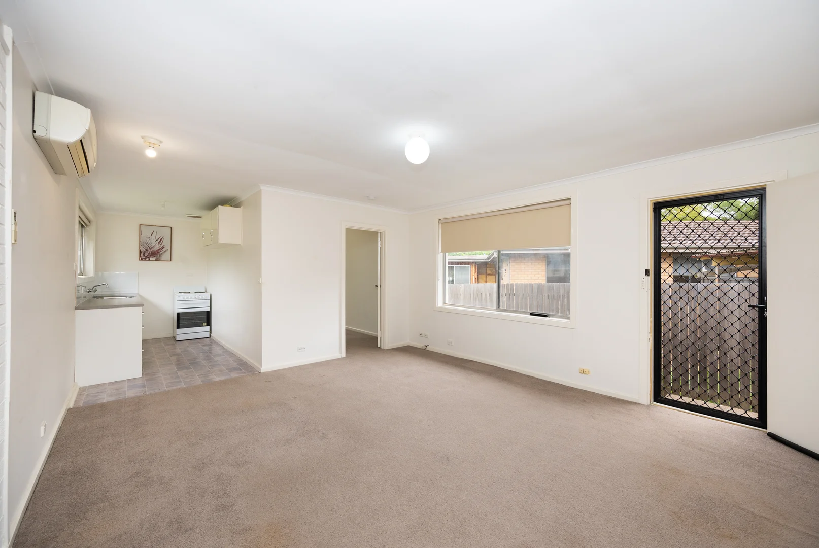 Additional image 5 of 2/15 Fitchett St, Garran ACT 2605
