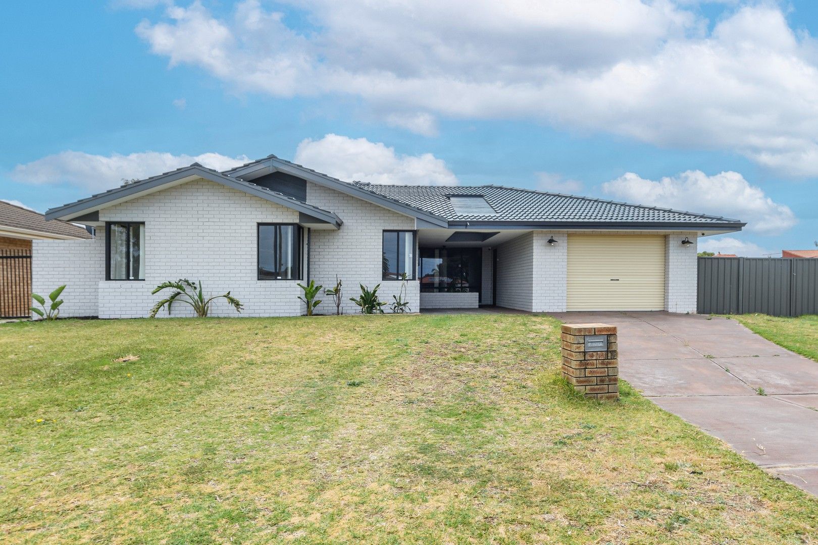 35 Trade Winds Drive, Safety Bay WA 6169, Image 1