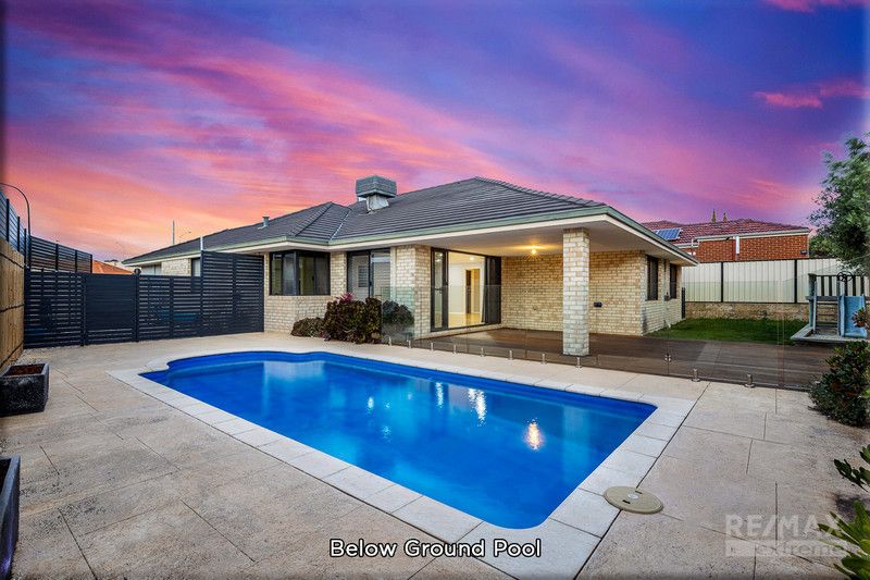 4 bedrooms House in 57 Grandoak Drive CLARKSON WA, 6030
