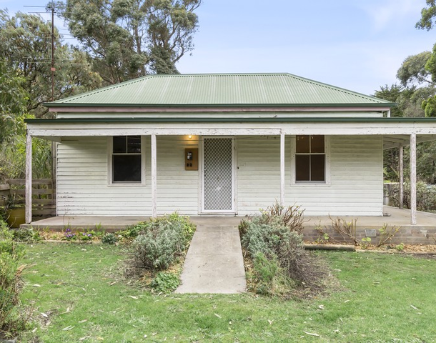 15 Barrys Road, Barongarook West VIC 3249