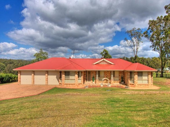 34 Burlington Avenue, Jilliby NSW 2259