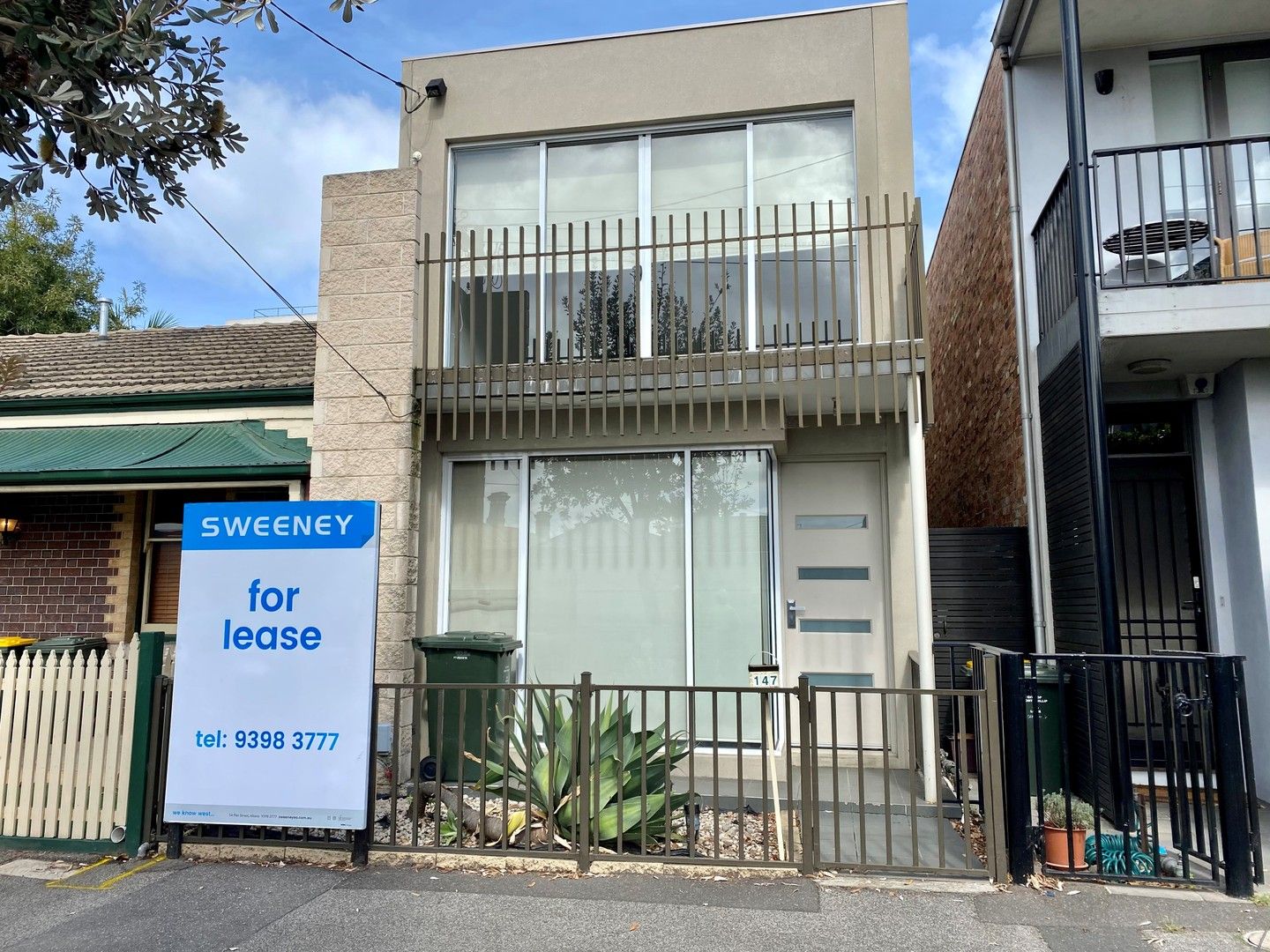 4 bedrooms House in 147 Graham Street PORT MELBOURNE VIC, 3207