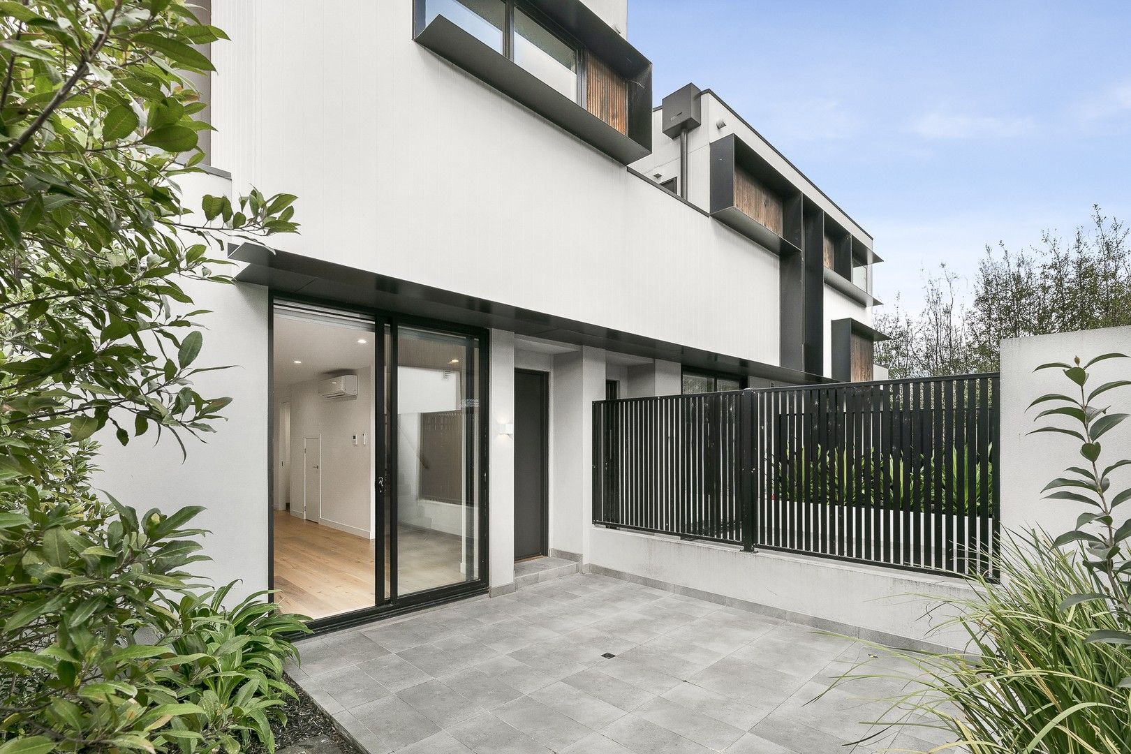 3 bedrooms Townhouse in 8/146 Beverley Street DONCASTER EAST VIC, 3109
