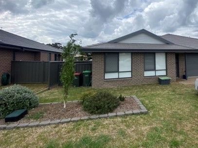 3 bedrooms Semi-Detached in 1/7 Greaves Close ARMIDALE NSW, 2350