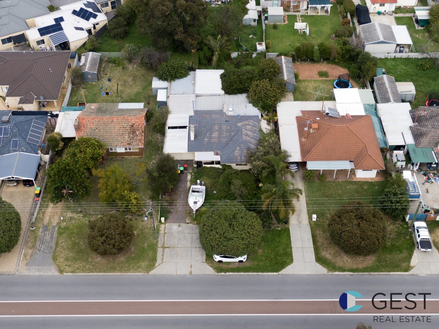 114 BALGA AVENUE, Balga WA 6061, Image 2