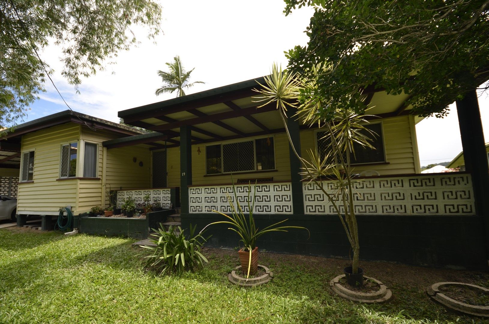 19 Foxton Avenue, Mossman QLD 4873, Image 0