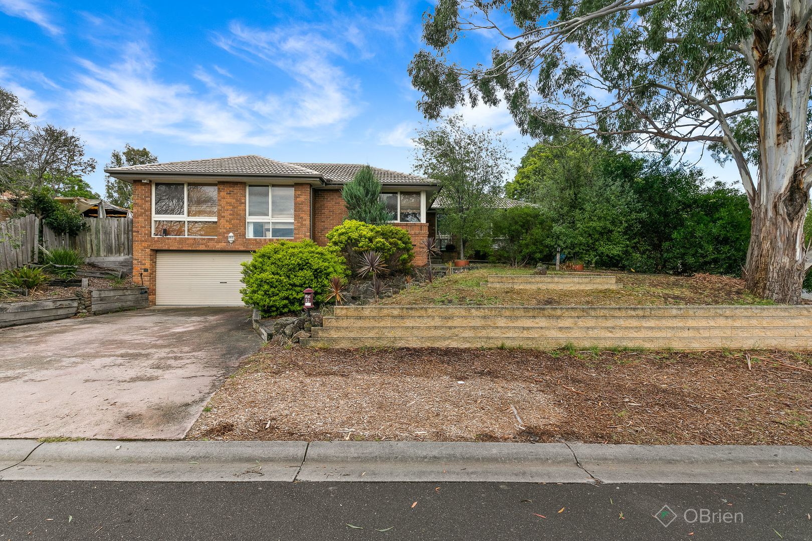 82 Raphael Crescent, Frankston VIC 3199