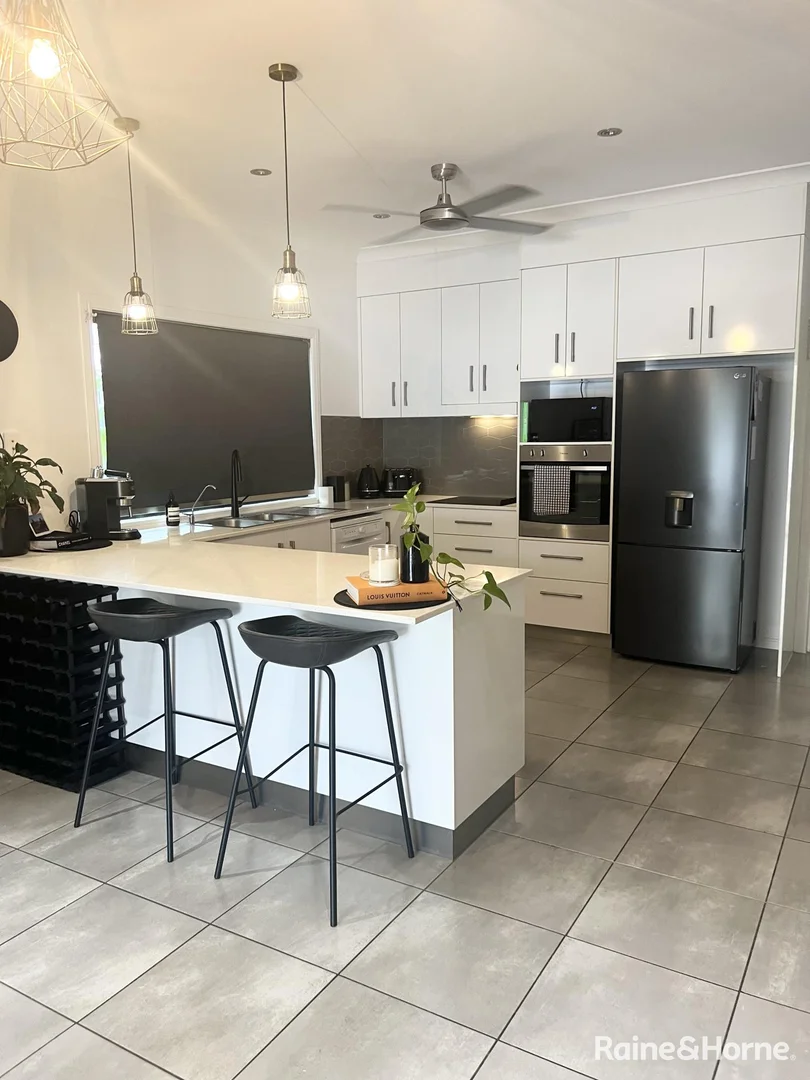 Additional image 3 of 1/7 Centaurus Close, Telina QLD 4680