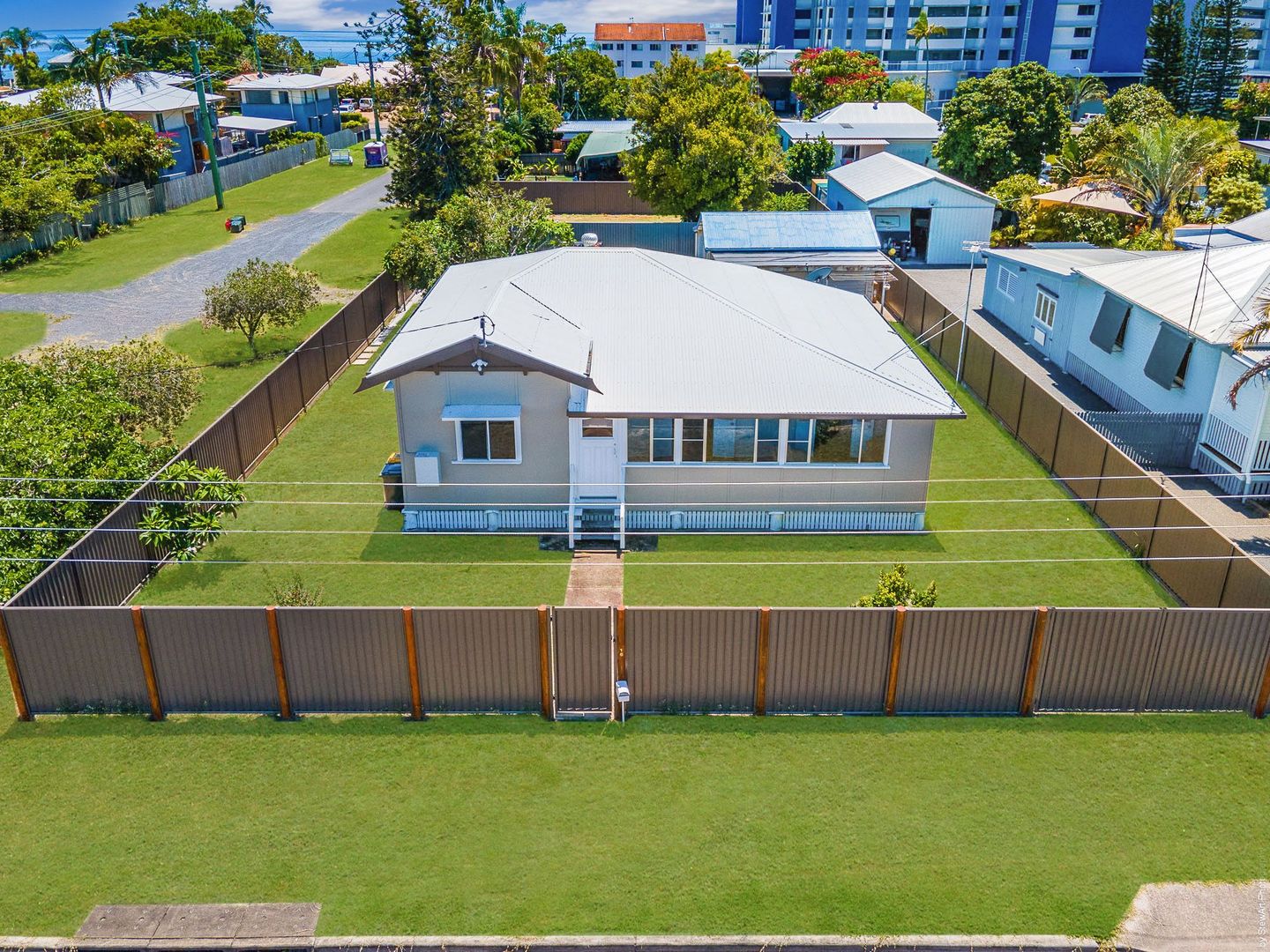 16 King Street, Urangan QLD 4655, Image 1