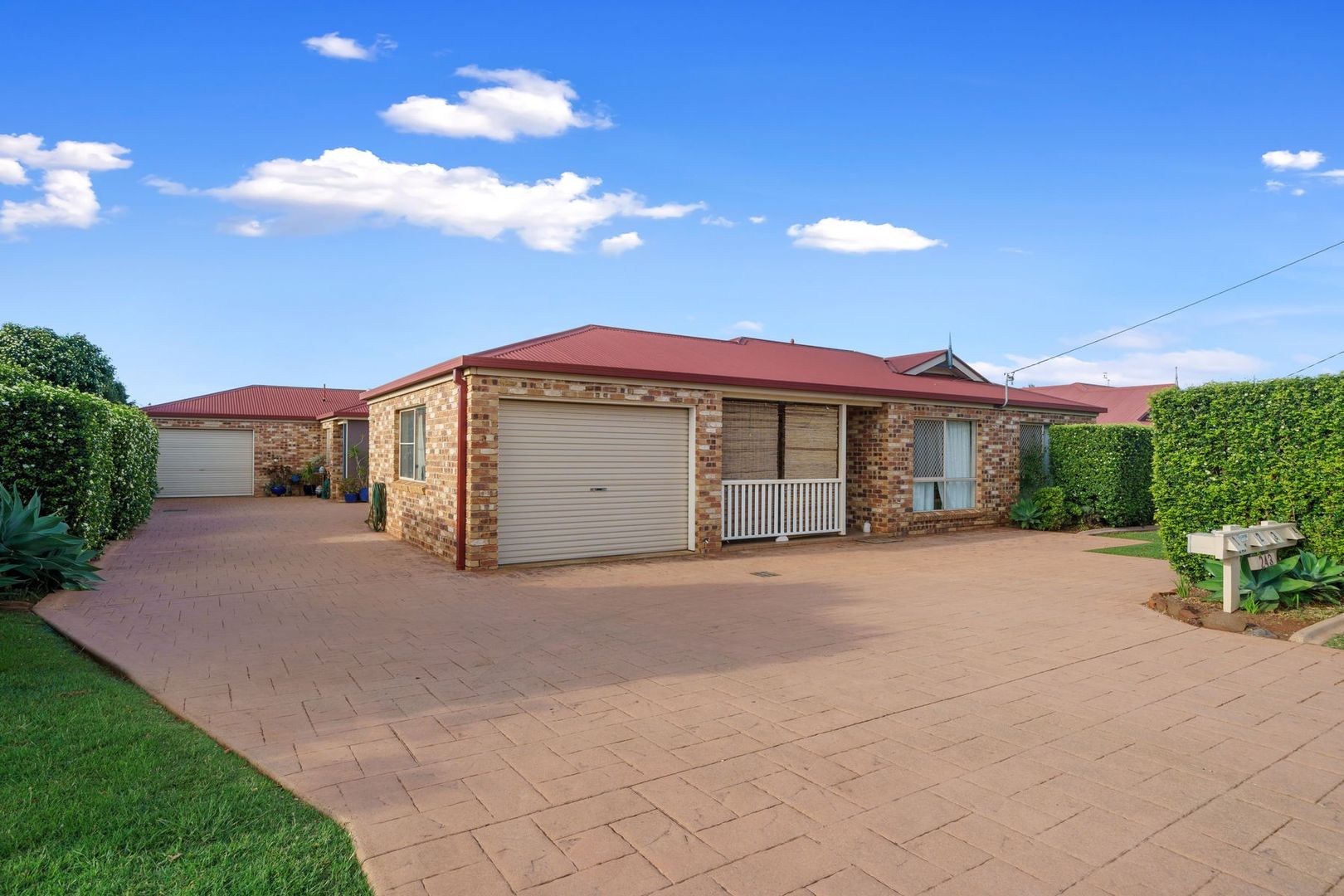 243 Nelson Street, Kearneys Spring QLD 4350, Image 2