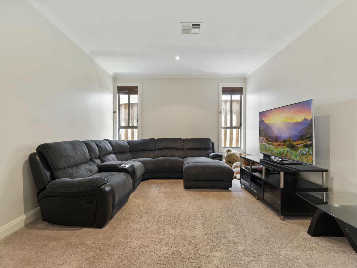 8 Lock Street, Camden Park NSW 2570, Image 1