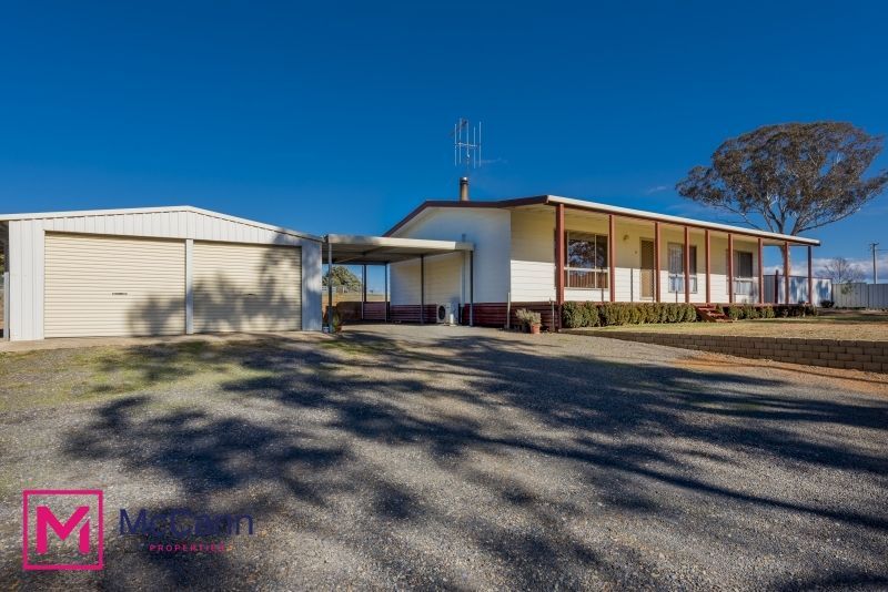 8 Hume Street, Gunning NSW 2581, Image 0