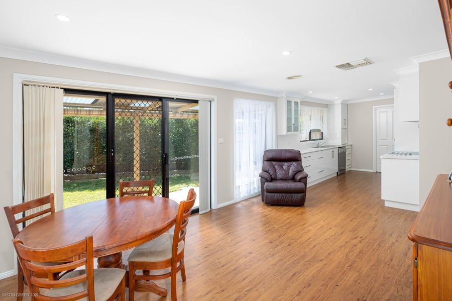 5/18 HARGRAVE AVENUE, Lloyd NSW 2650, Image 2