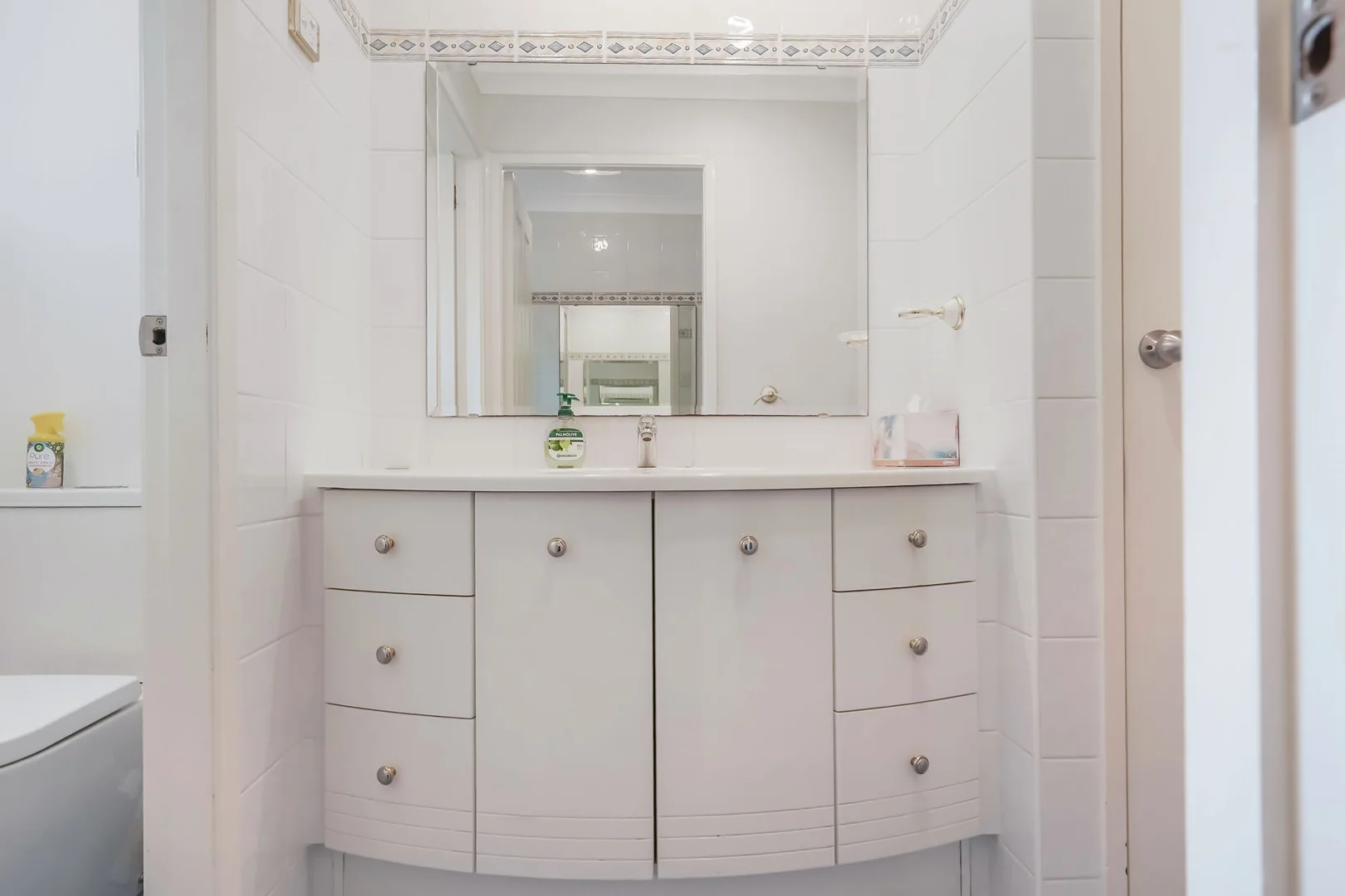 Additional image 13 of 10 Roy Ave, Bolton Point NSW 2283