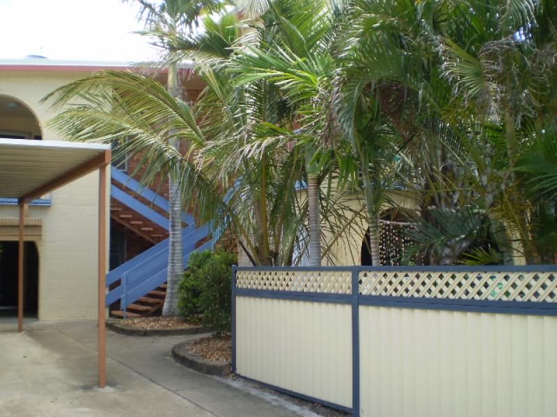 Unit 2/507 Esplanade, Urangan QLD 4655, Image 0