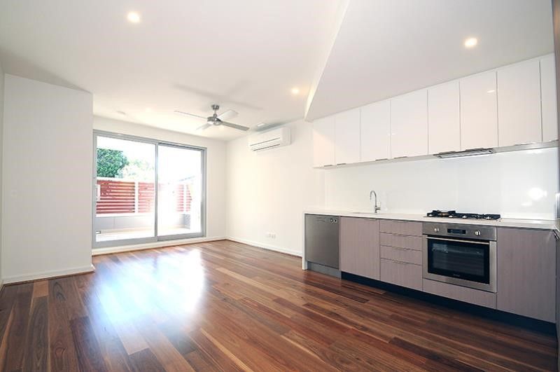 2 bedrooms Apartment / Unit / Flat in 102/326-328 Burwood Highway BURWOOD VIC, 3125