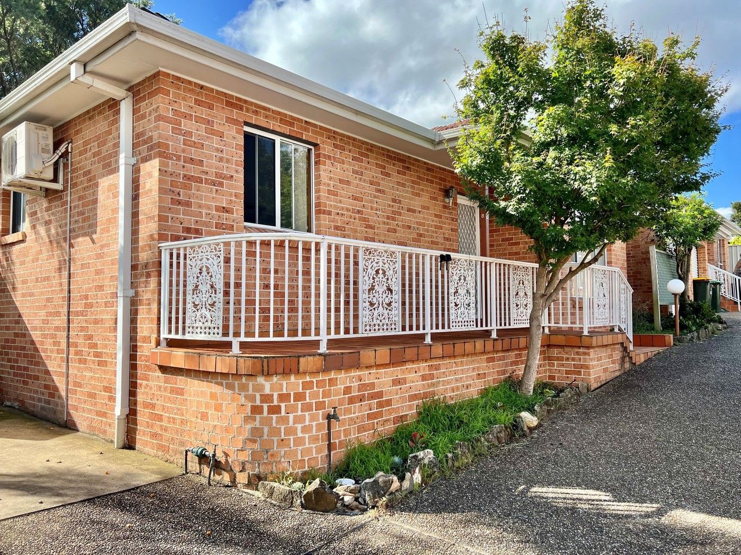8/14 Henry Kendall Avenue, Padstow Heights NSW 2211 Villa For Rent