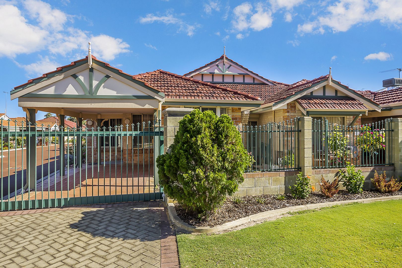 125/17-21 Hefron Street, Rockingha | Property History & Address ...