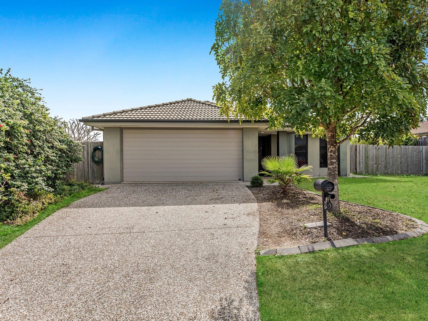 19 Westminster Crescent, Raceview QLD 4305, Image 0