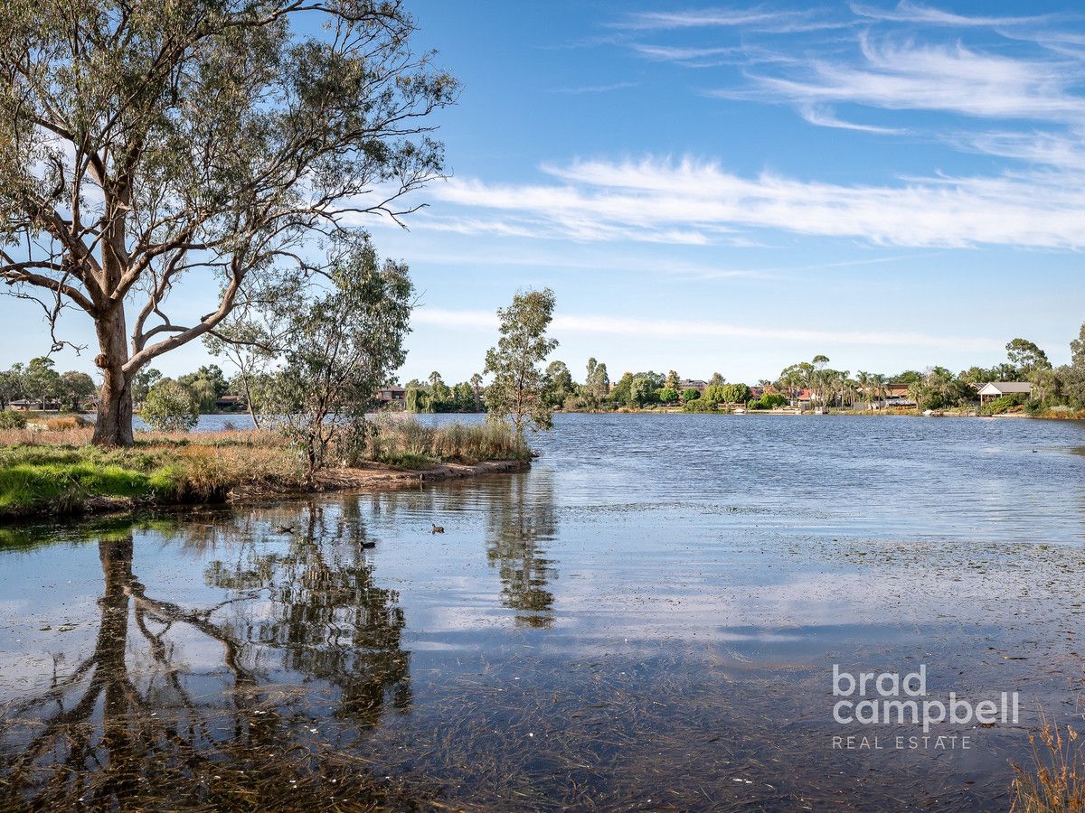 32 Craigmuir Drive, Mooroopna VIC 3629, Image 2