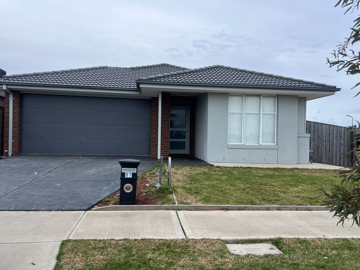 4 bedrooms House in 87 Bursa Drive WYNDHAM VALE VIC, 3024