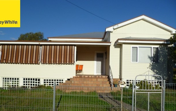 12 Bukkulla Street, Ashford NSW 2361