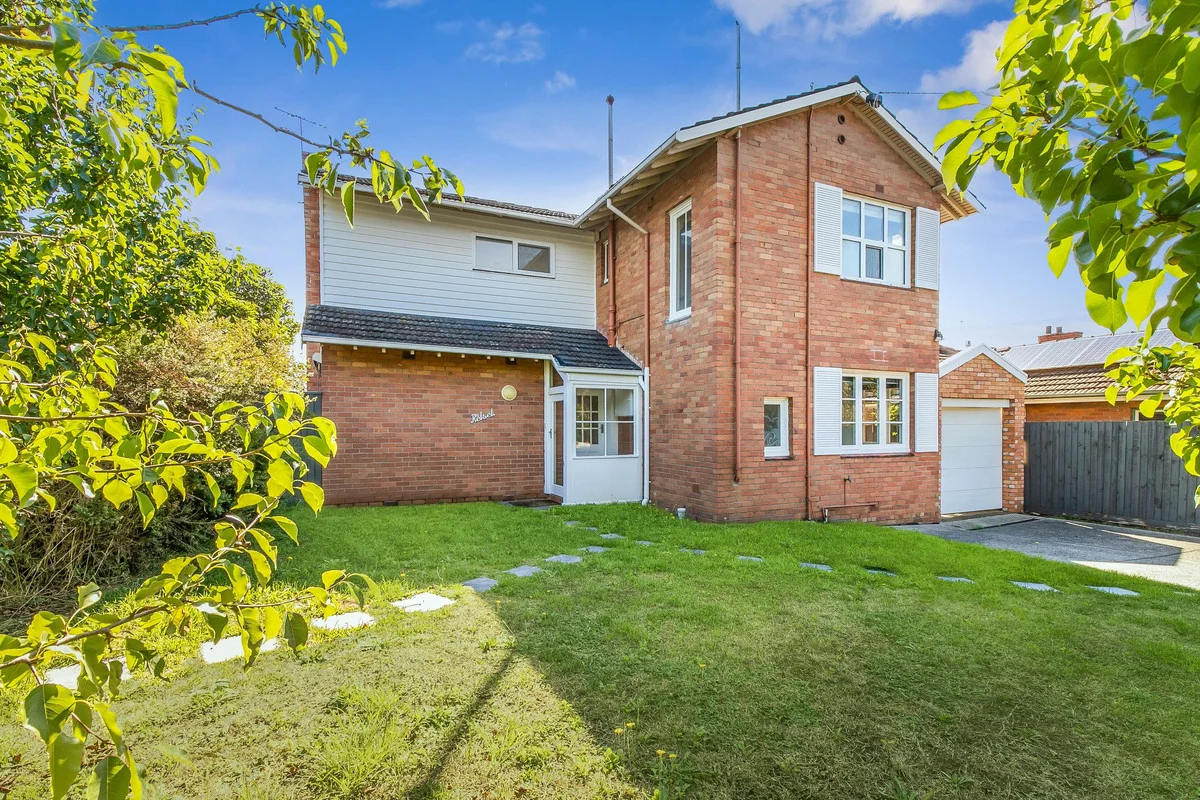 Additional image 2 of 398 Aberdeen Street, Newtown VIC 3220