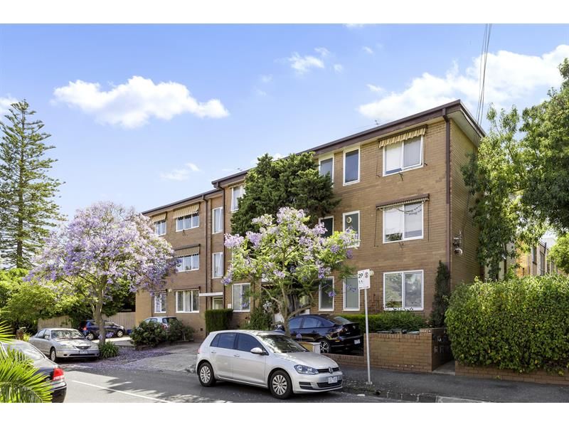 1 bedrooms Apartment / Unit / Flat in 6/305 Riversdale Road HAWTHORN EAST VIC, 3123