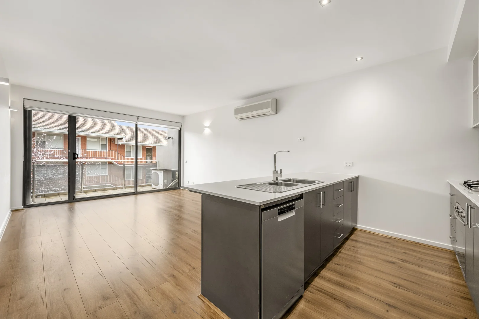 Additional image 5 of 13/561 Glenferrie Road, Hawthorn VIC 3122