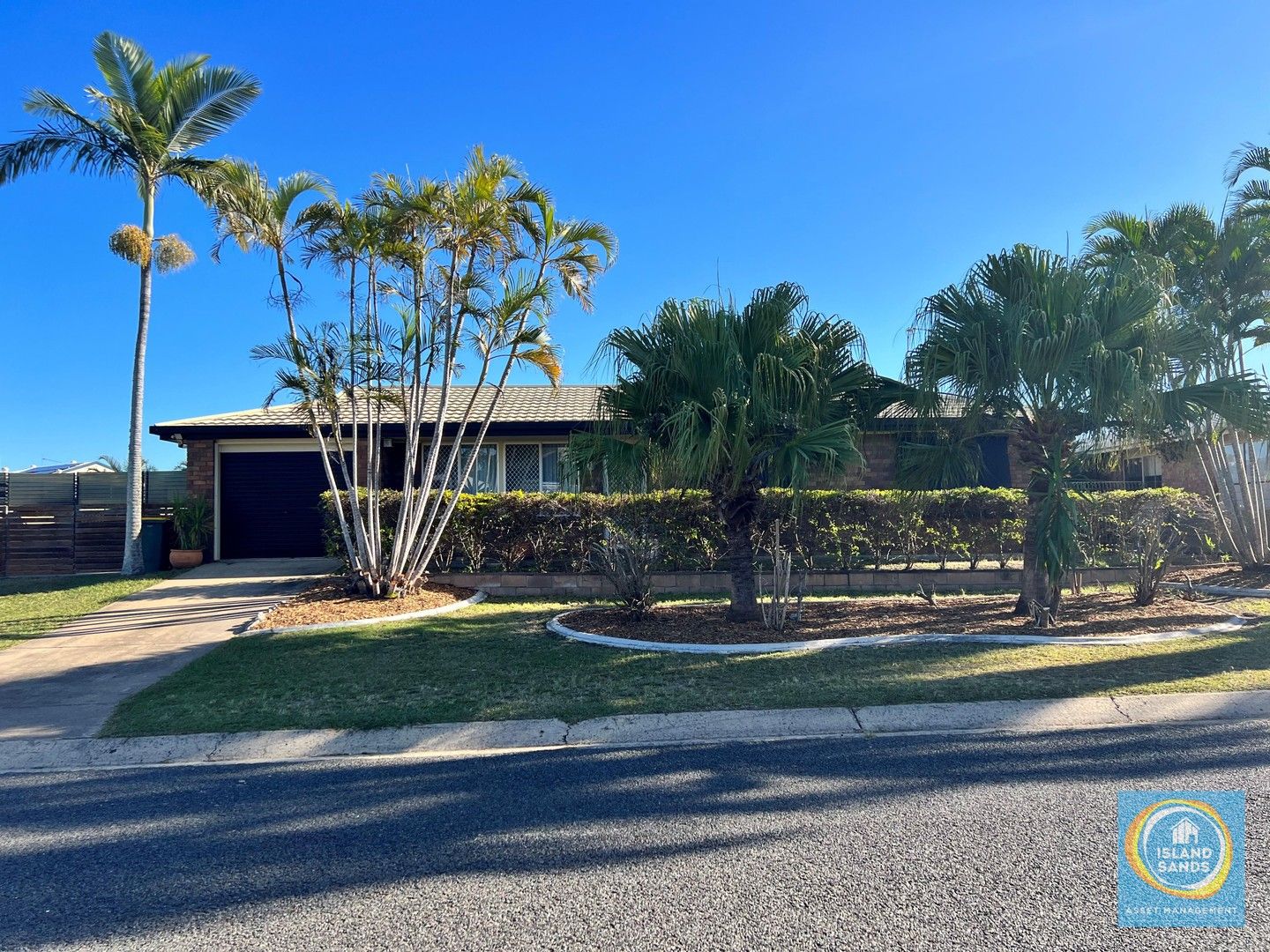 3 bedrooms House in 28 Bevington Street TANNUM SANDS QLD, 4680