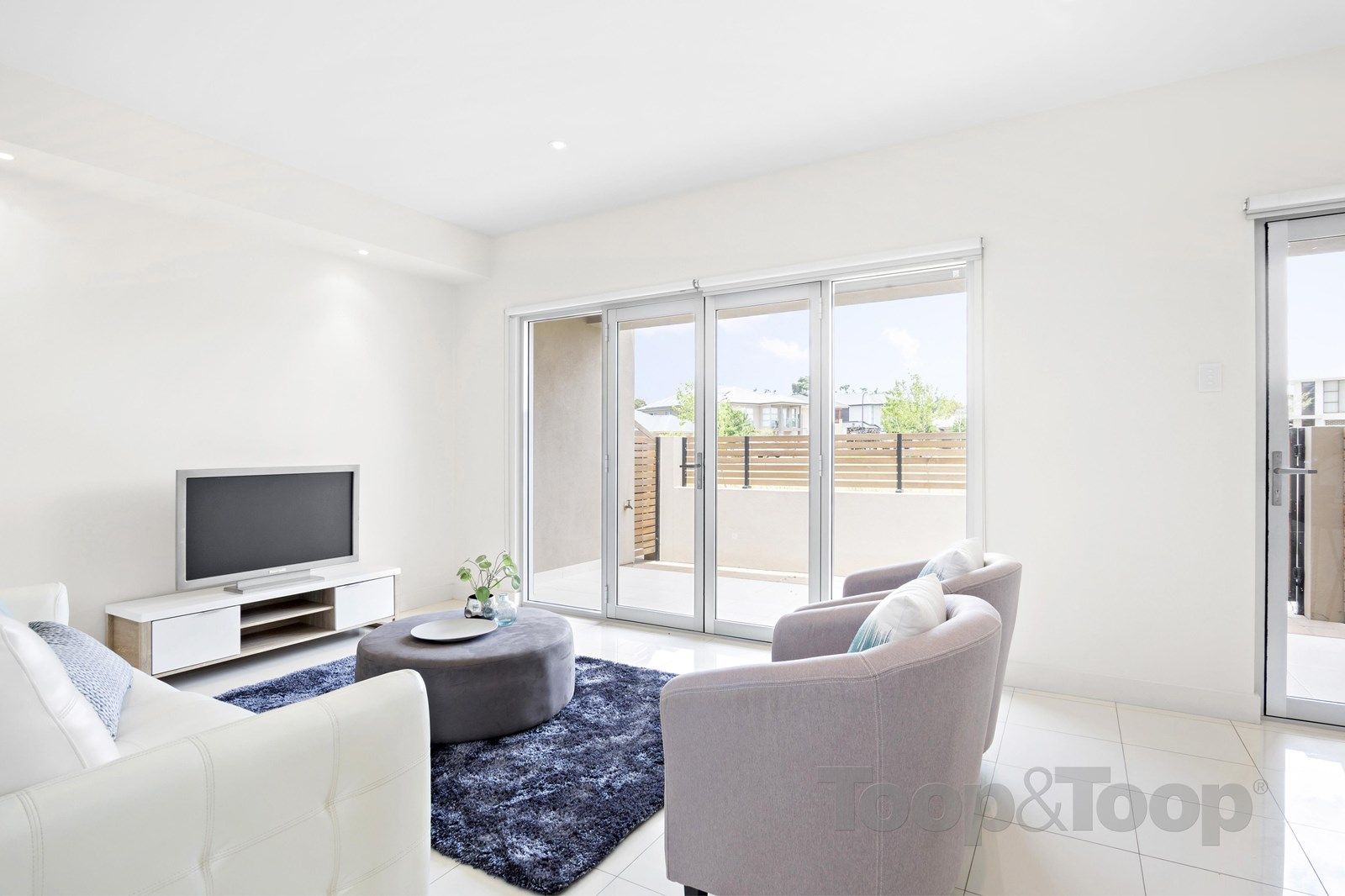 16 Carbone Terrace, St Clair SA 5011, Image 2