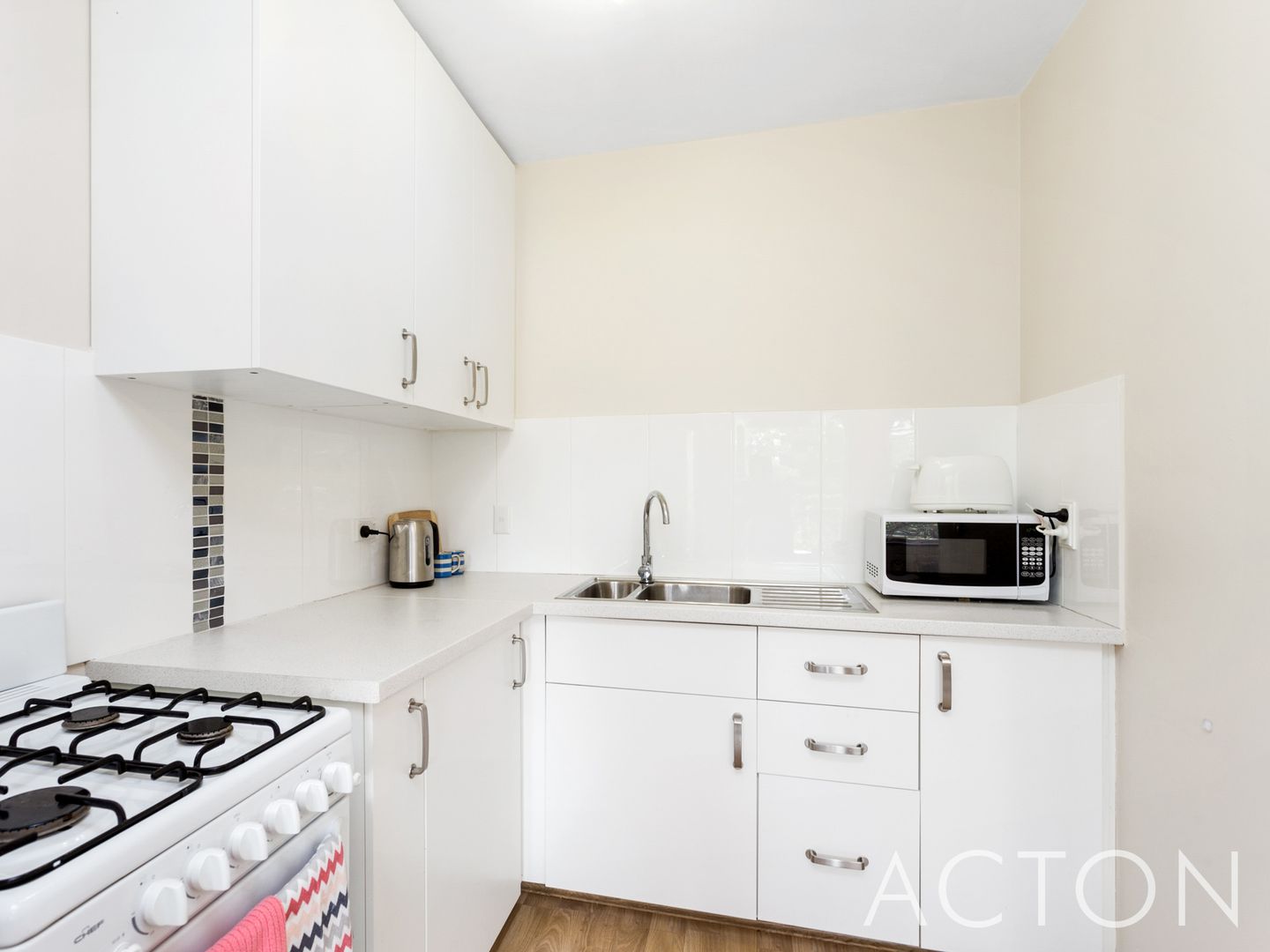 10/7 Cullen Street, Shenton Park WA 6008 - Apartment For Rent - $275 | Domain