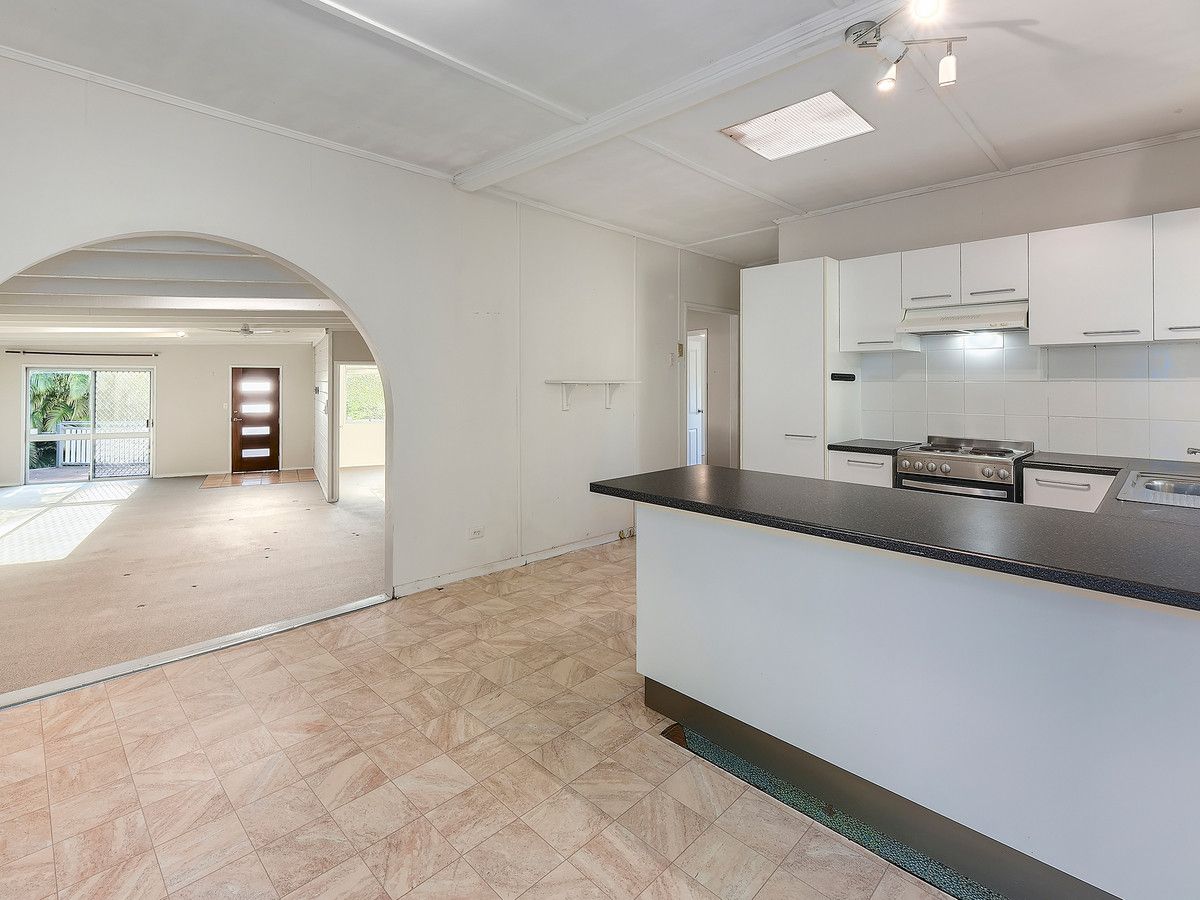 No. 25 Farrant Street, Stafford Heights QLD 4053, Image 2