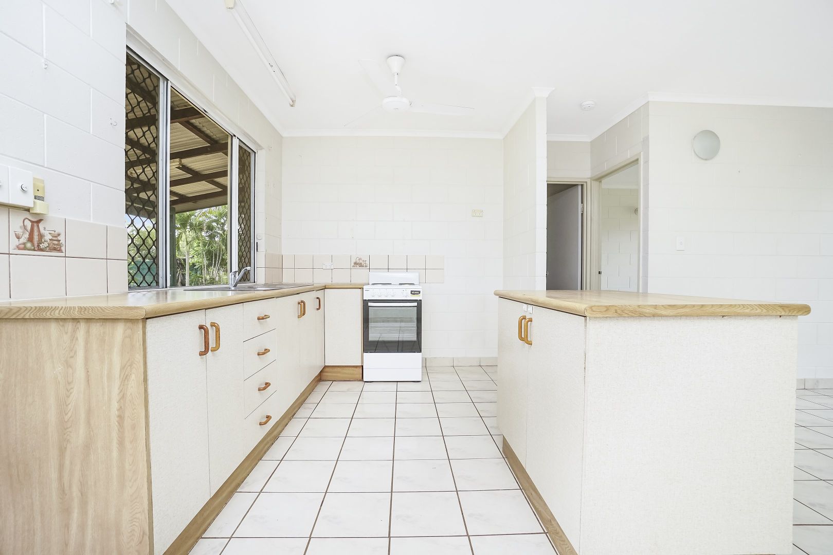 11 Wiesener Court, Woodroffe NT 0830, Image 1