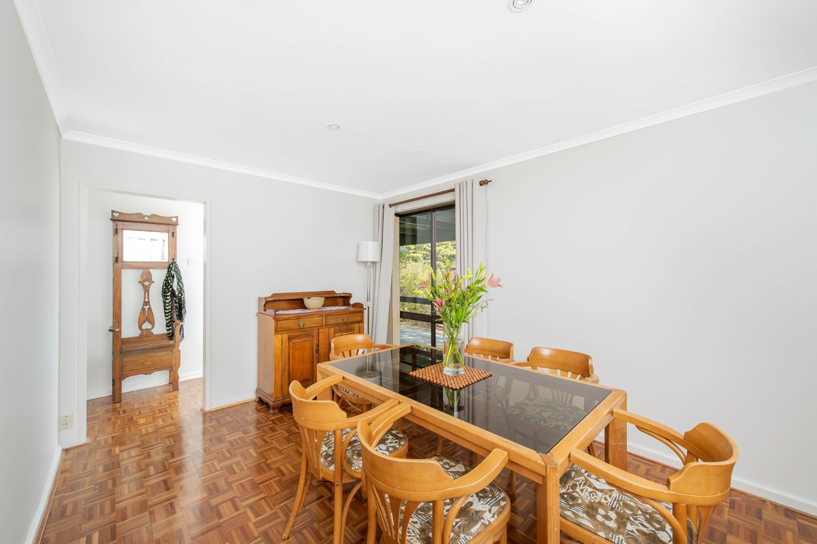 45 Ingamells Street, Garran ACT 2605, Image 2