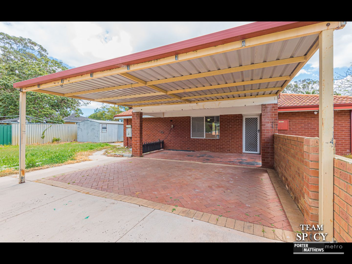 21 Moss Street, Huntingdale WA 6110, Image 1