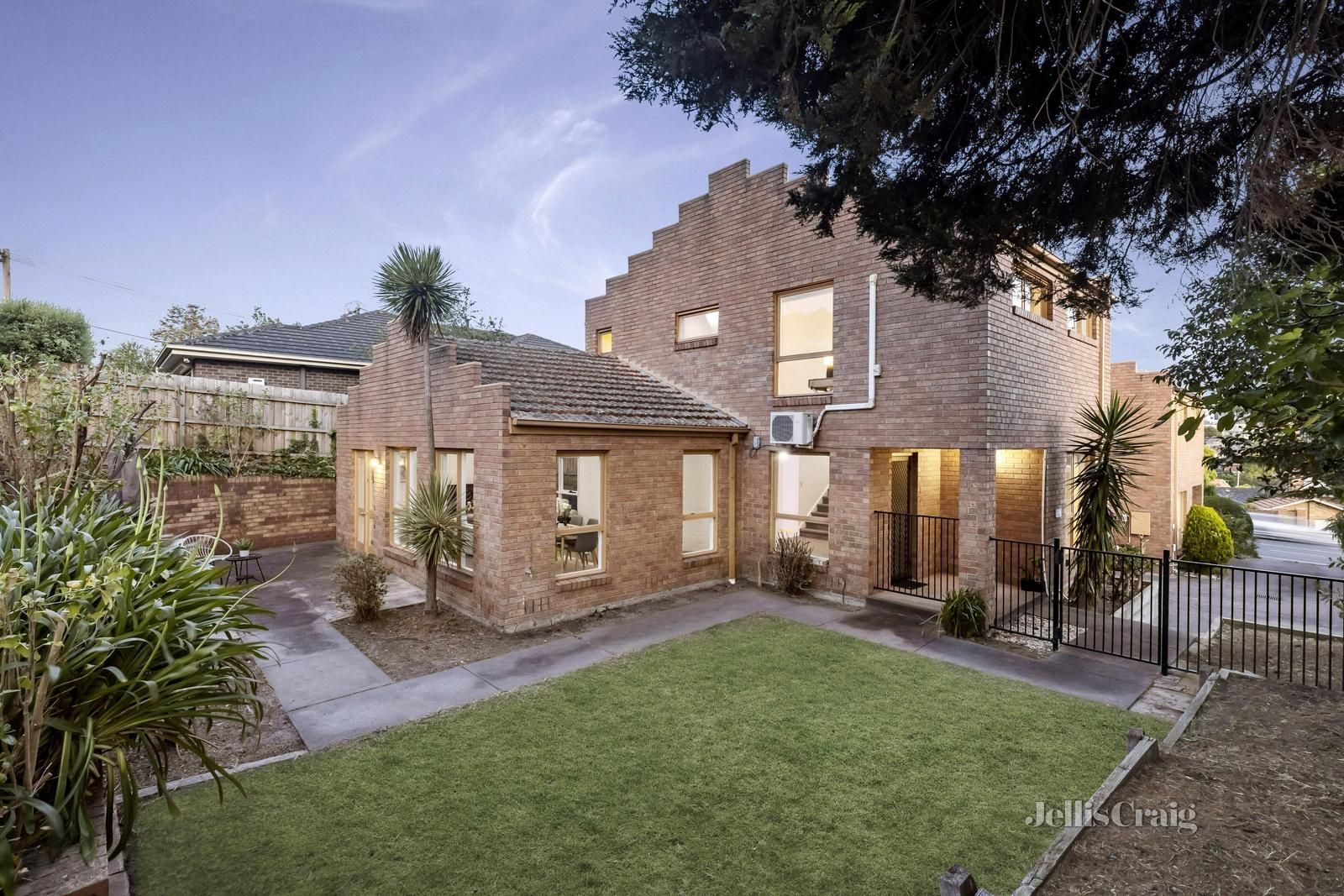 2/47 High Street, Doncaster VIC 3108, Image 0