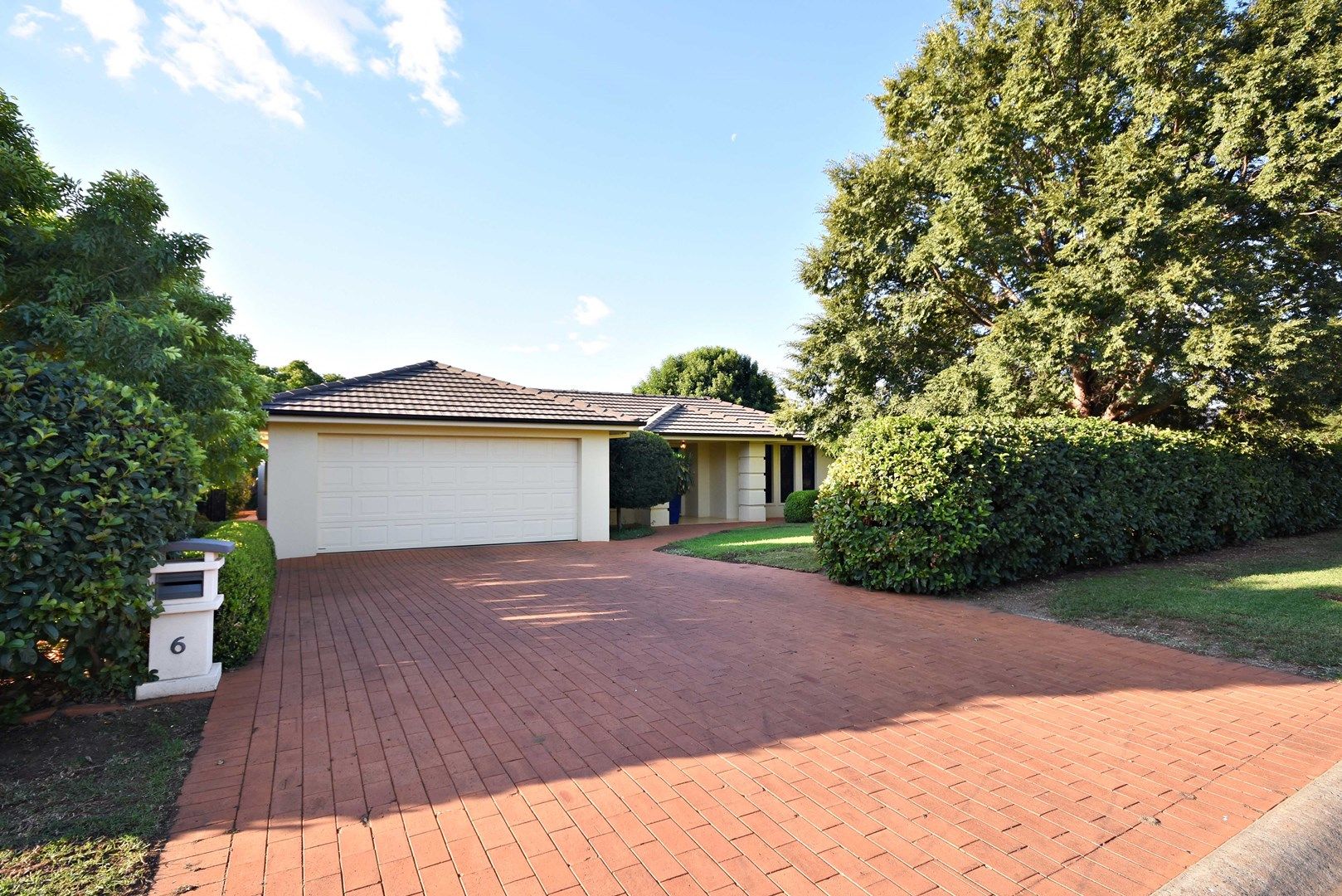 6 Oakmont Avenue, Dubbo NSW 2830, Image 0