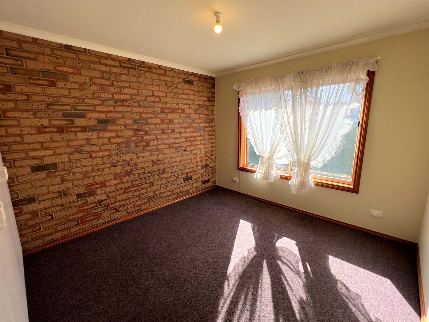 5/1012 Rose Street, Hillston NSW 2675 House For Rent 260 Domain