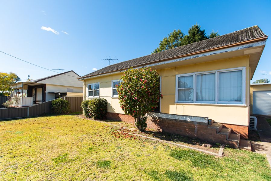 52 Macquarie Avenue, Campbelltown Property History & Address Research