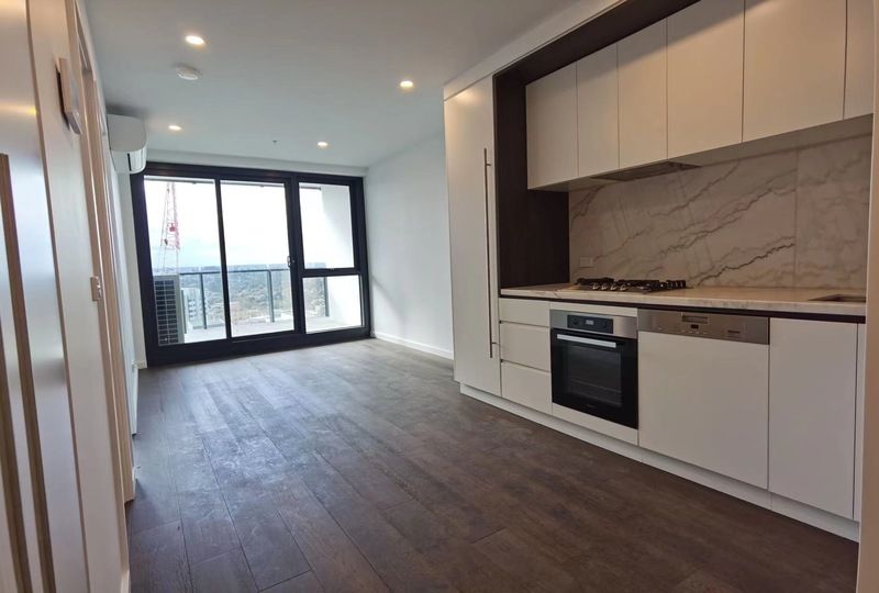 2 bedrooms Apartment / Unit / Flat in 1608/826 Whitehorse Road BOX HILL VIC, 3128