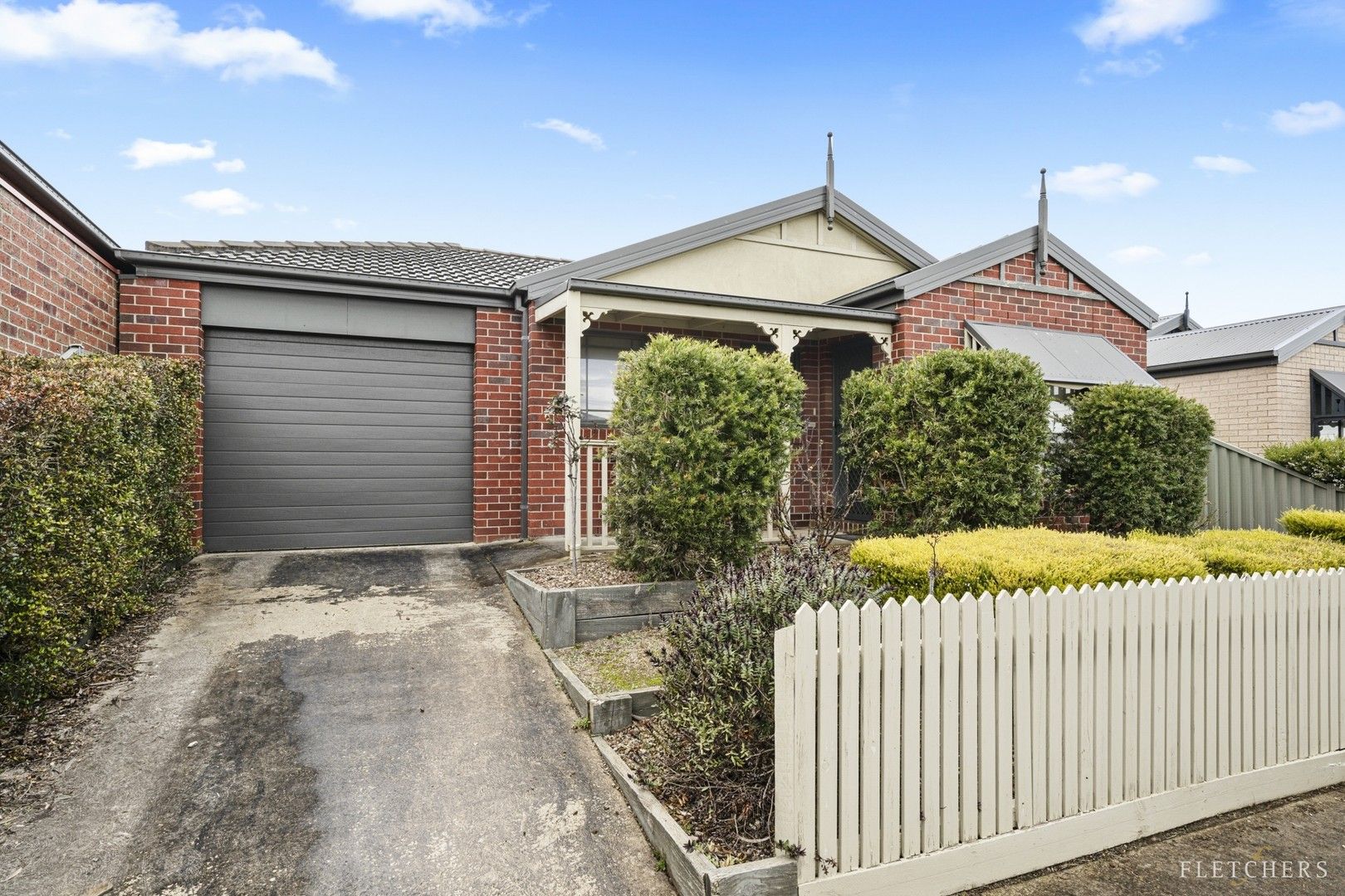 33 Oscar Drive, Sebastopol VIC 3356 House For Rent Domain