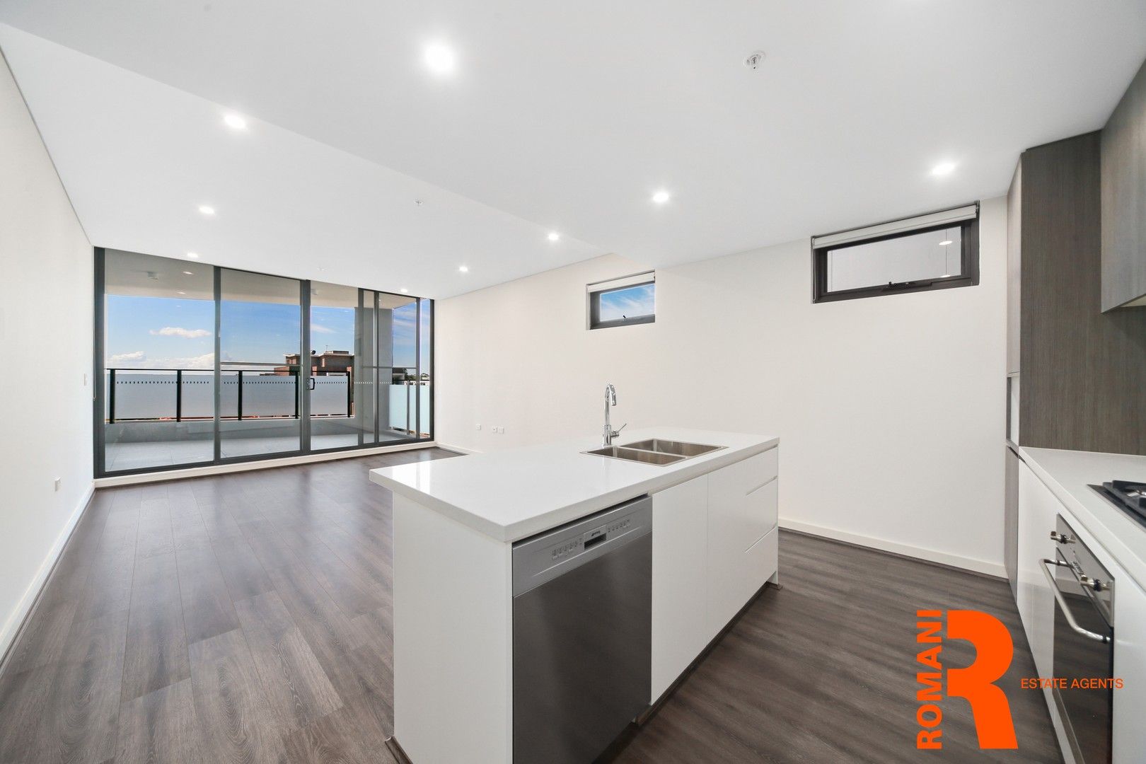 2 bedrooms Apartment / Unit / Flat in 609/68 Railway Crescent BURWOOD NSW, 2134