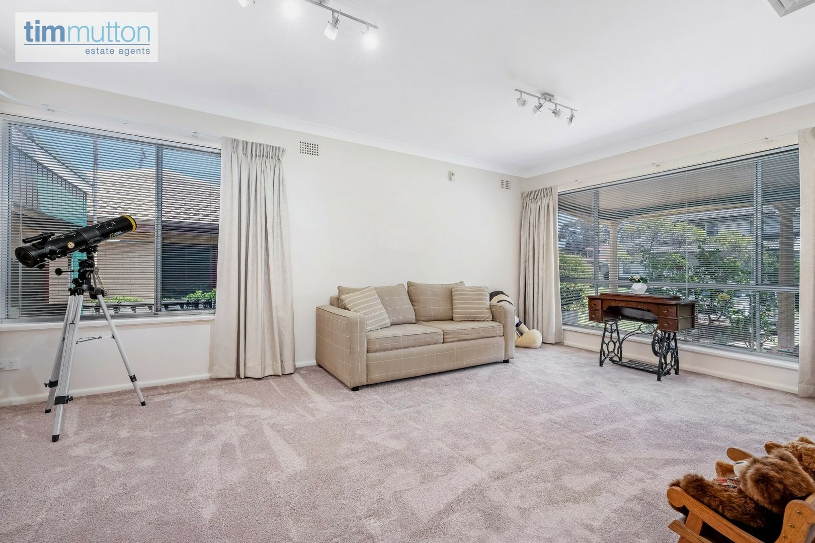 9 Menin Pl, Milperra NSW 2214, Image 1